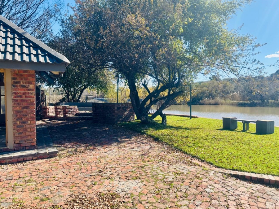 4 Bedroom Property for Sale in Riviera Glen Security Estate Free State